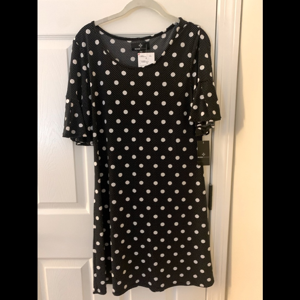 Black and white polka dot summer dress